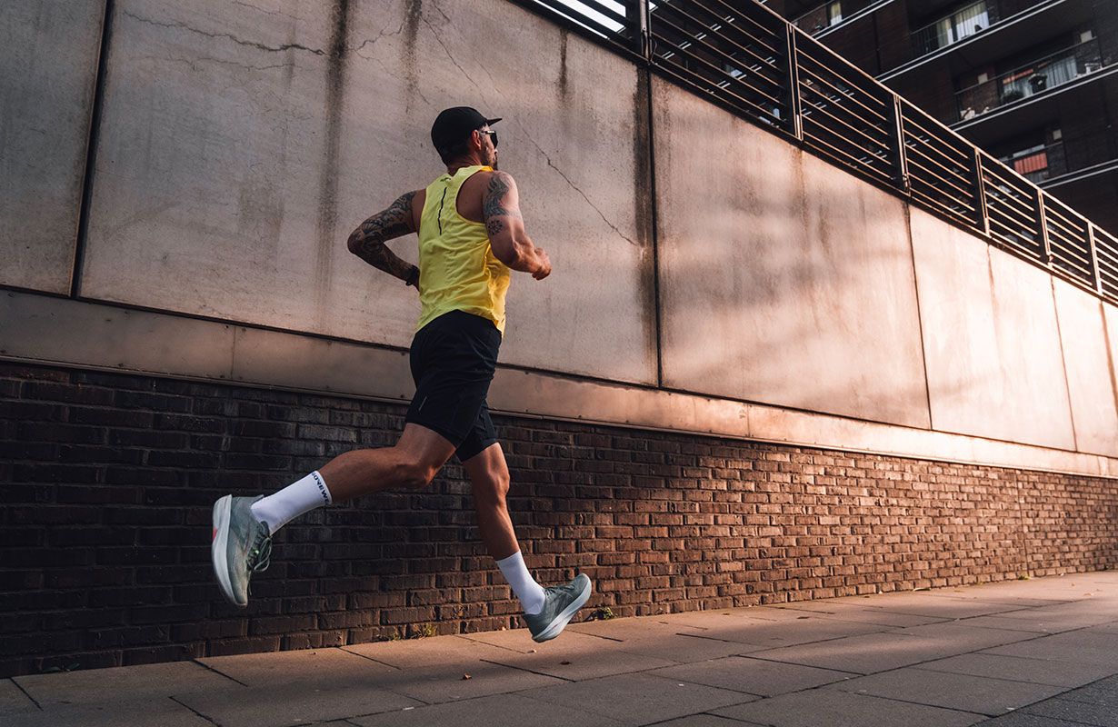 half marathon training 12 weeks - featured image